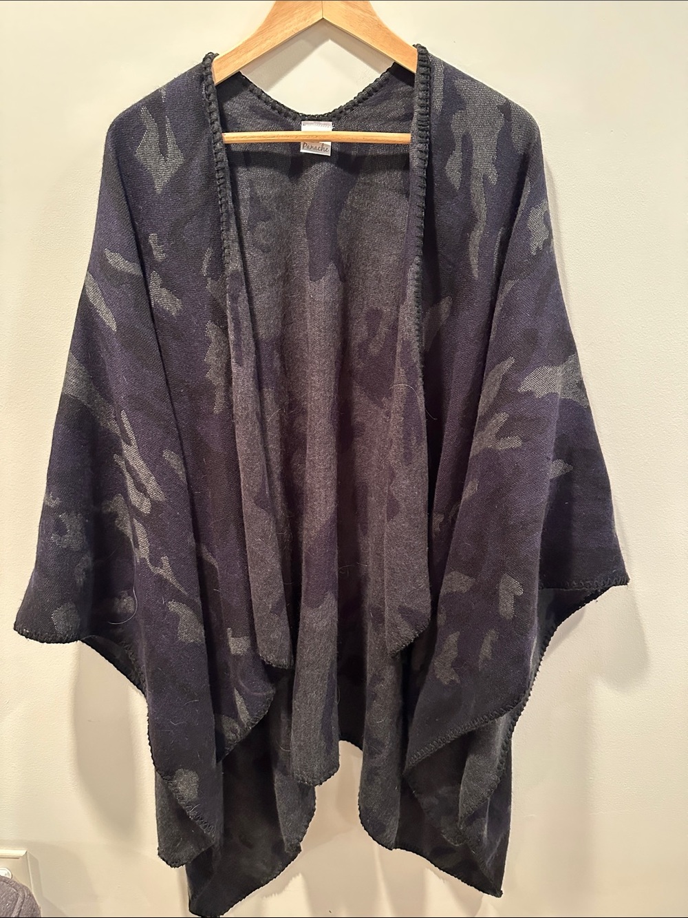 Panache Dark Gray Camouflage Wrap